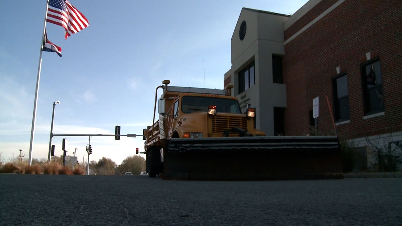 MoDOT ran drill operations on Thursday to have road crews get familiar with snow plows as winter weather approaches.