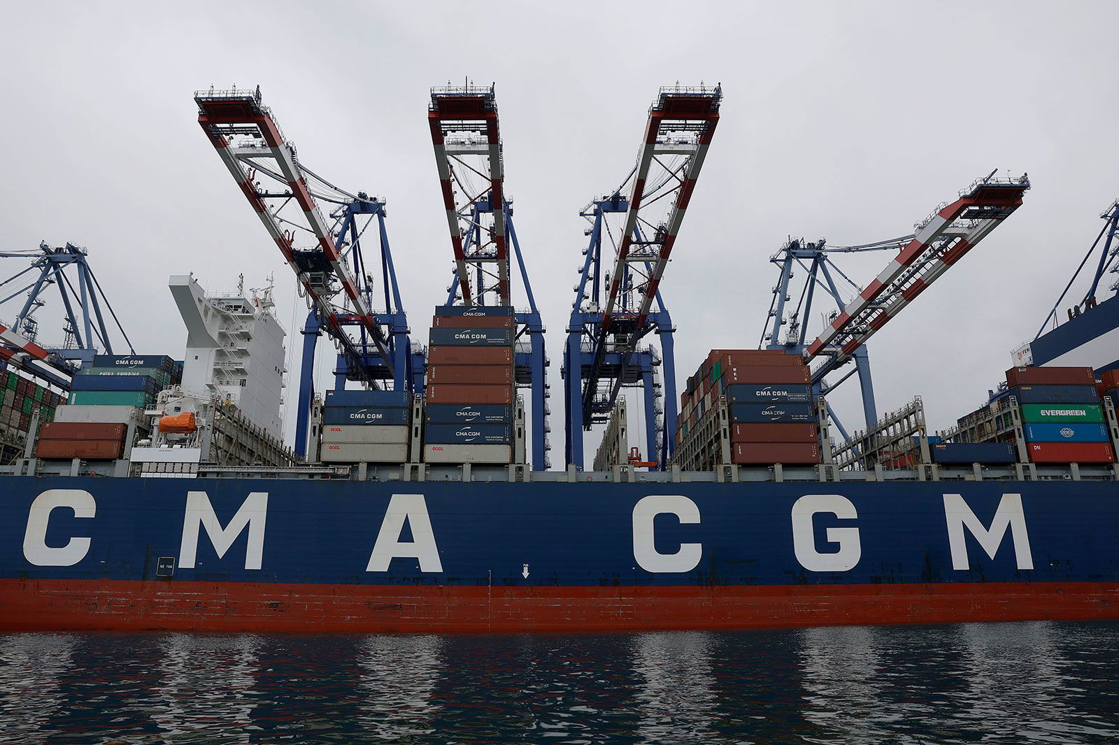 <i>Costfoto/NurPhoto/Getty Images via CNN Newsource</i><br/>A cargo ship moors at the container terminal berth of Lianyungang Port for loading and unloading containers in Lianyungang City