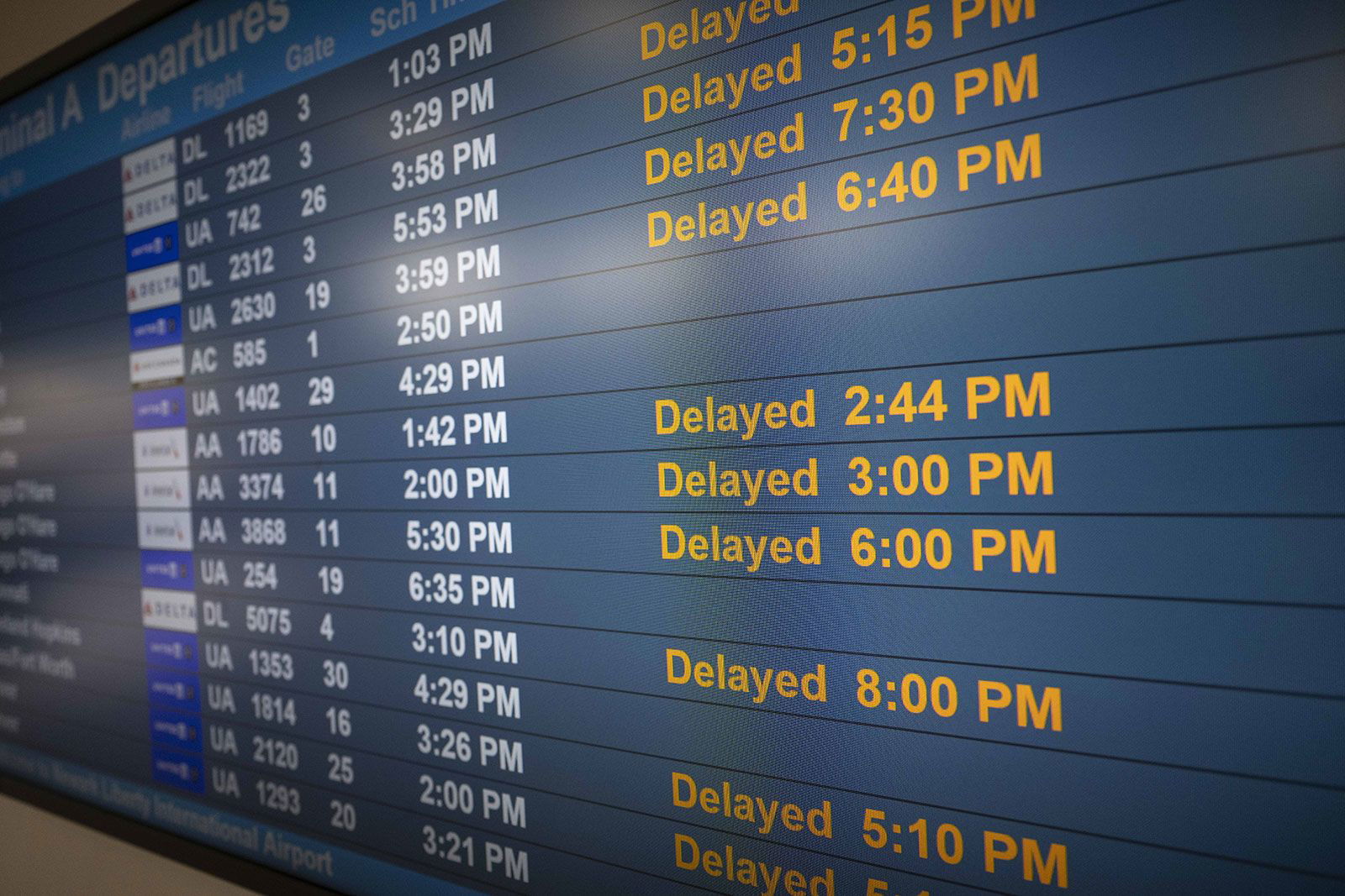 <i>Mostafa Bassim/Anadolu/Getty Images via CNN Newsource</i><br/>Delays at Newark Liberty International Airport on May 6.