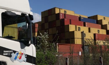 President Donald Trump's new "recommended" tariff level is more than double the size of the 20% initial “reciprocal” tariff on the EU.