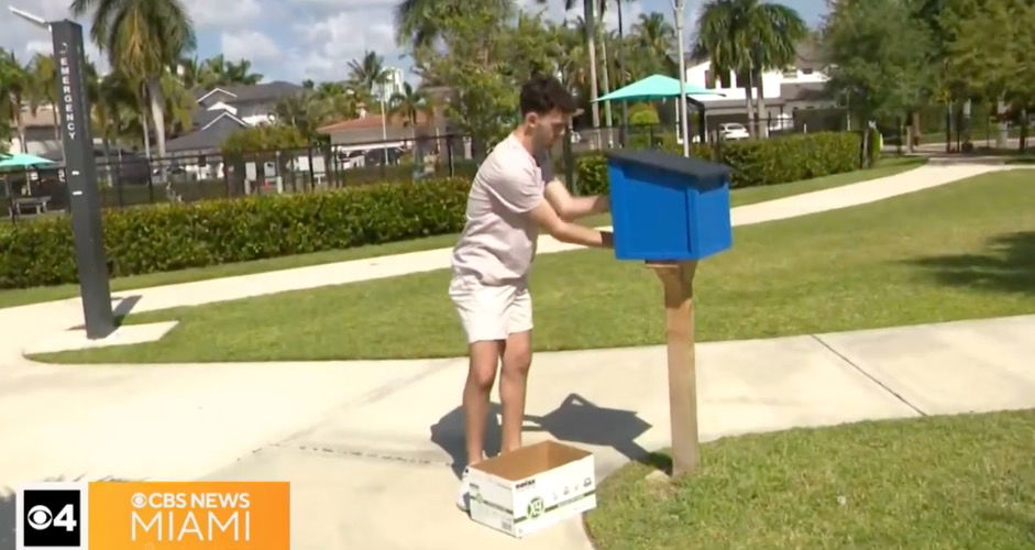 <i>WFOR via CNN Newsource</i><br/>You may have seen little painted boxes full of books at some South Florida parks. They are Little Free Libraries