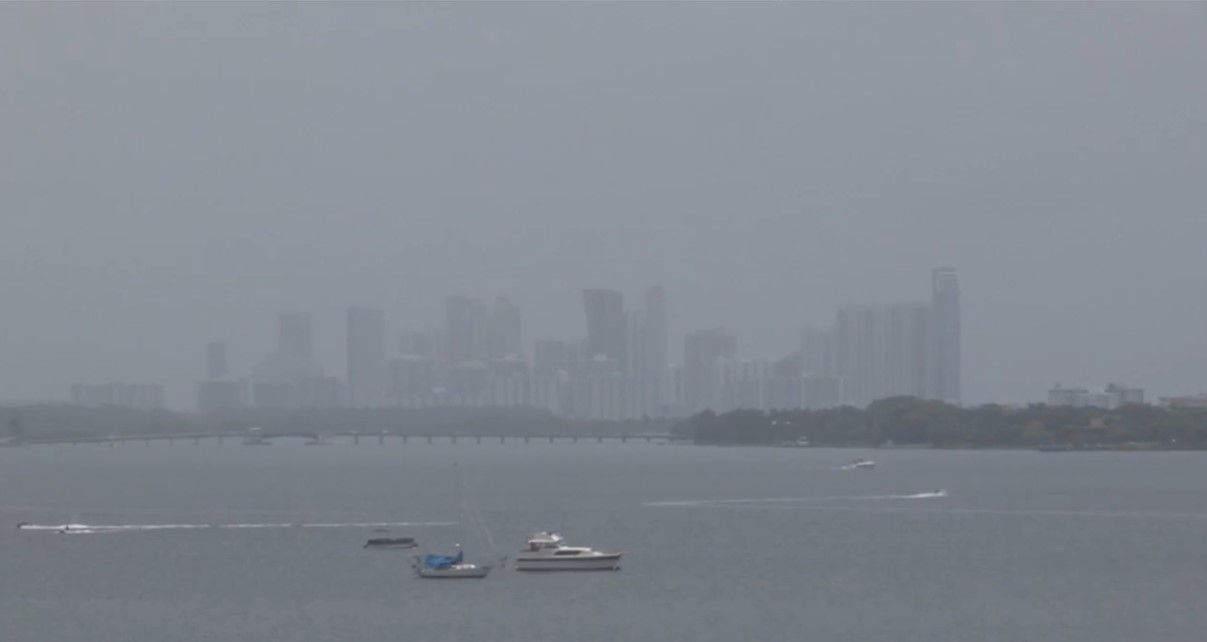 <i>WSVN via CNN Newsource</i><br/>Saharan dust swirls into South Florida; experts advise residents to limit time outdoors.