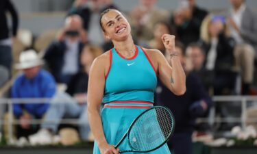 The match saw Świątek’s winning streak at the French Open come to an end.