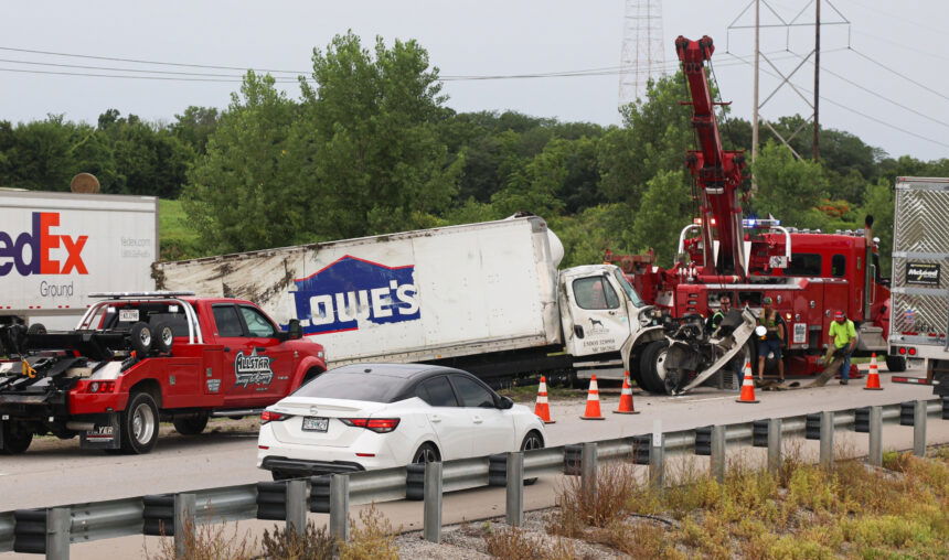 Interstate 29 Crash Lowes Truck 4