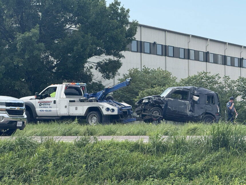 One person killed in Thursday morning crash on Interstate 70