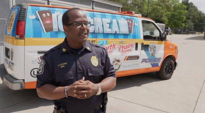 <i>WXYZ via CNN Newsource</i><br/>Oak Park Public Safety Department officers are using a unique approach to connect with community members