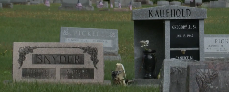 <i>WGAL via CNN Newsource</i><br/>More than 100 vases were stolen from a cemetery in Columbia