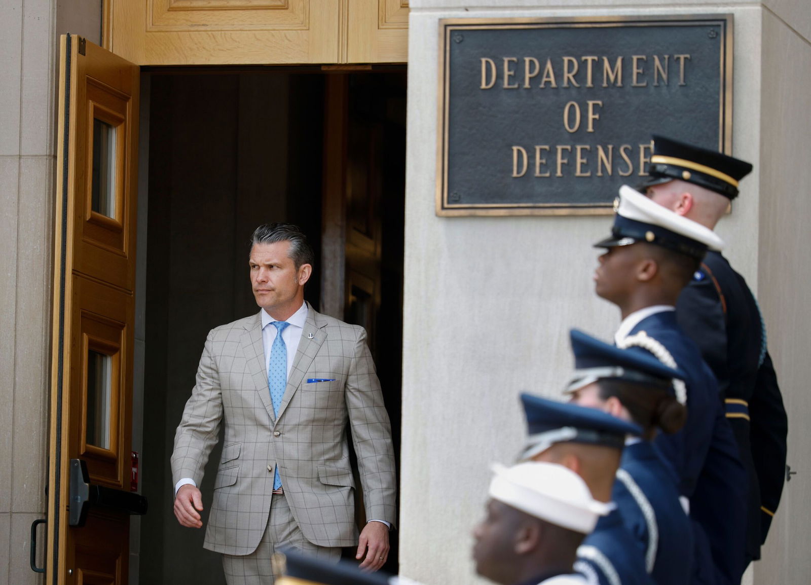 <i>Kevin Dietsch/Getty Images via CNN Newsource</i><br/>