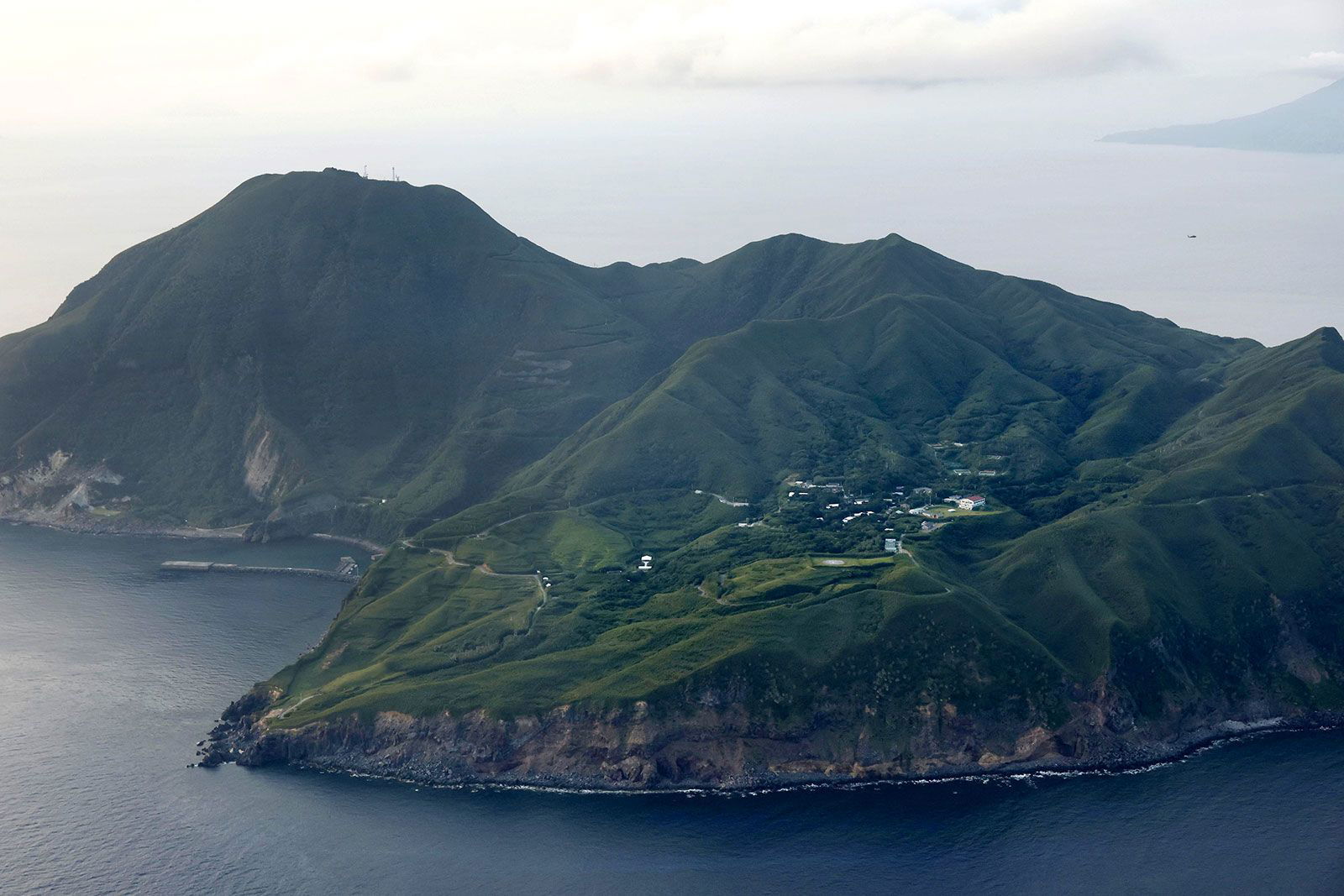 <i>The Asahi Shimbun/Getty Images via CNN Newsource</i><br/>Schoolchildren on Akusekijima
