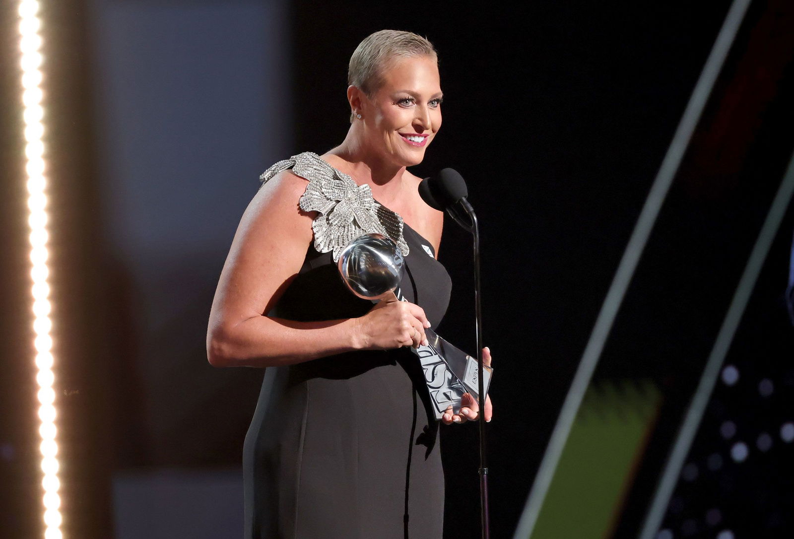 <i>Kevin Winter/Getty Images via CNN Newsource</i><br/>Katie Schumacher-Cawley was awarded the Jimmy V Award for Perseverance on July 16 at the 2025 ESPY Awards in Los Angeles.