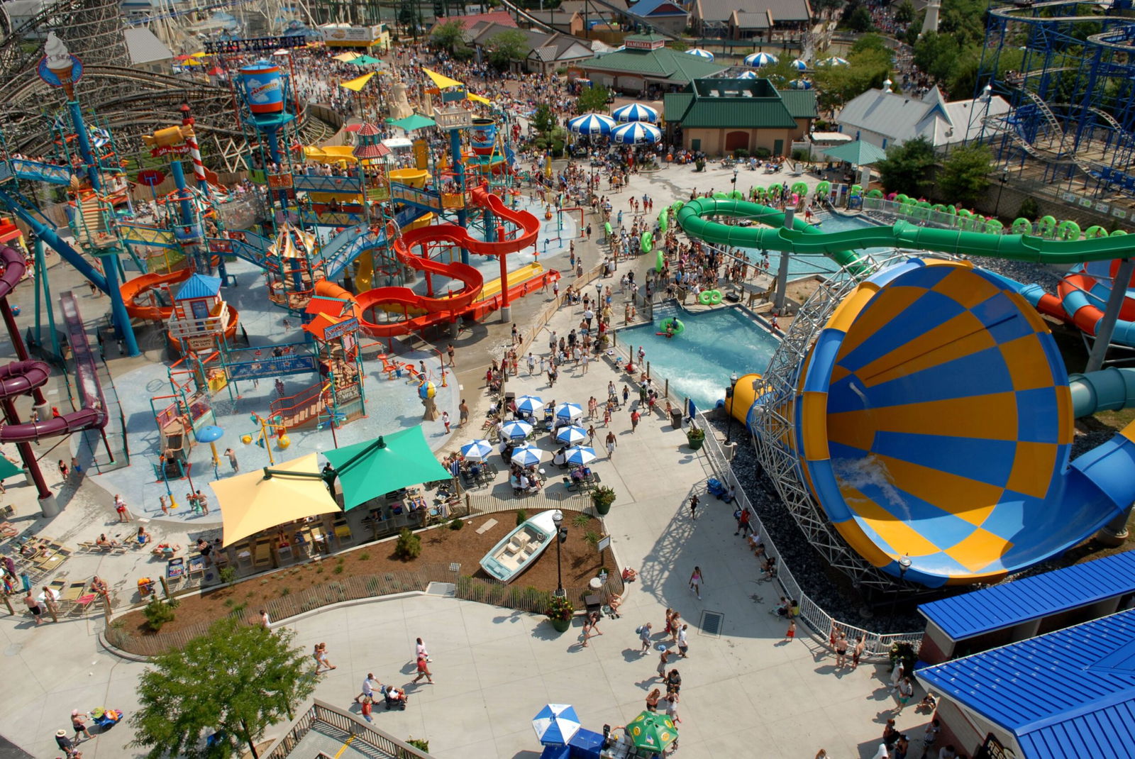 <i>Max W. Orenstein/Allentown Morning Call/Tribune News Service/Getty Images via CNN Newsource</i><br/>The Boardwalk at Hersheypark in Hershey