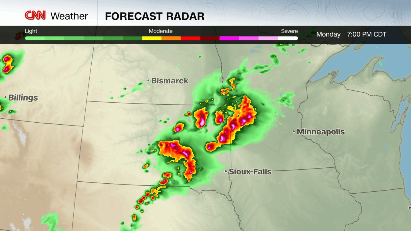 <i>CNN Weather via CNN Newsource</i><br/>A forecast model shows powerful storms hitting the northern Plains Monday evening.