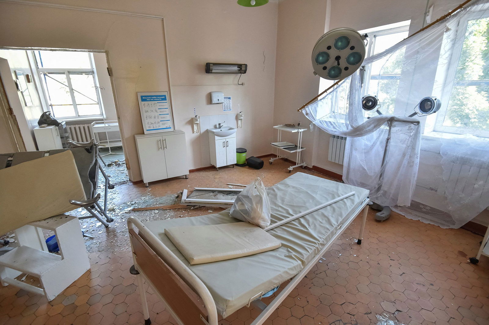 <i>Mykola Synelnykov/Reuters via CNN Newsource</i><br/>A hospital in Kamianske was hit by a Russian missile on July 29.