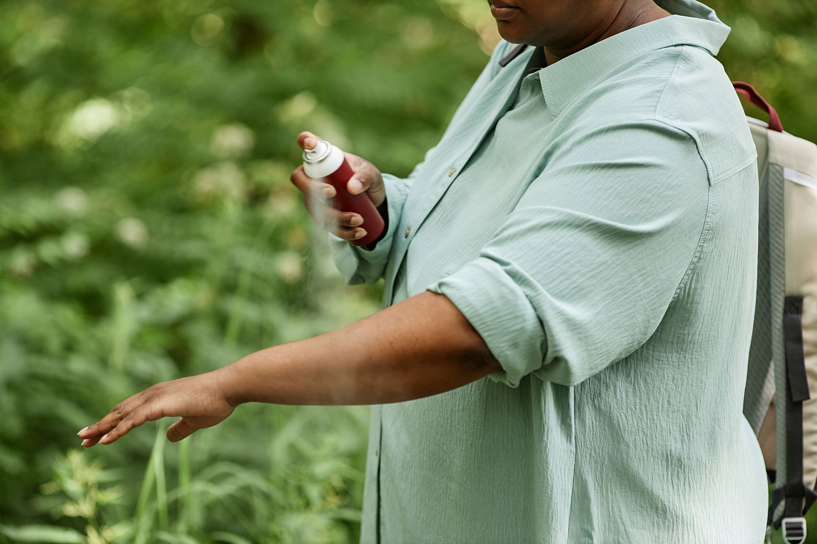 <i>SeventyFour/iStockphoto/Getty Images via CNN Newsource</i><br/>Apply insect repellent to keep mosquitoes at bay