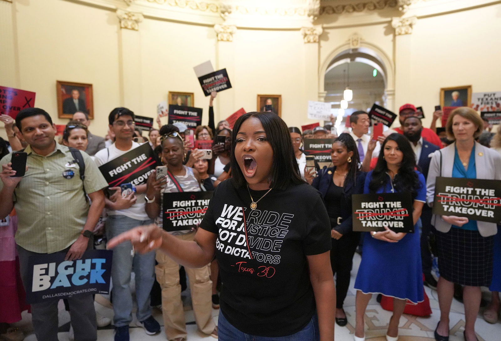 <i>Jay Janner/Austin American-Statesman/Getty Images via CNN Newsource</i><br/>