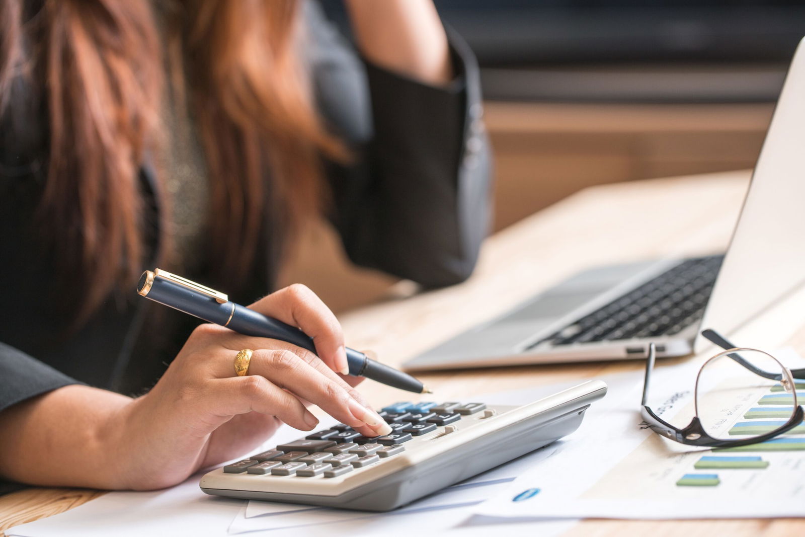 <i>Witthaya Prasongsin/Getty Images via CNN Newsource</i><br/>An interest-rate cut by the Federal Reserve could affect your finances in several ways
