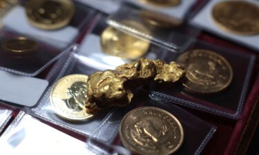 Gold spiked beyond $4