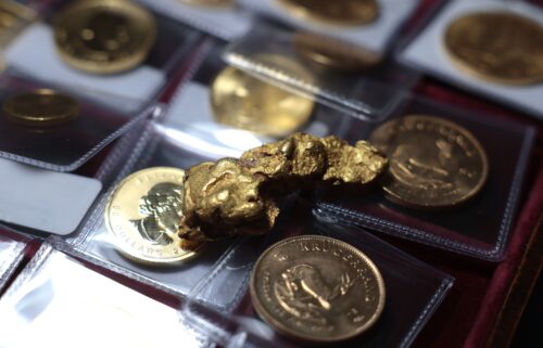Gold spiked beyond $4